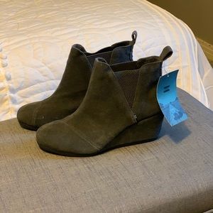 Toms Grey Wedge Booties